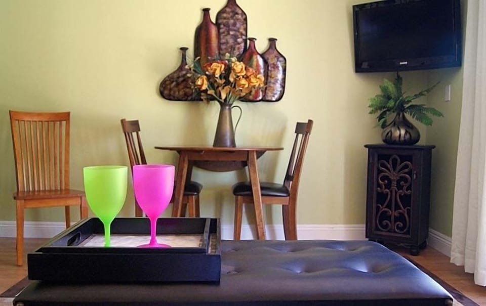 Living/dinning area
