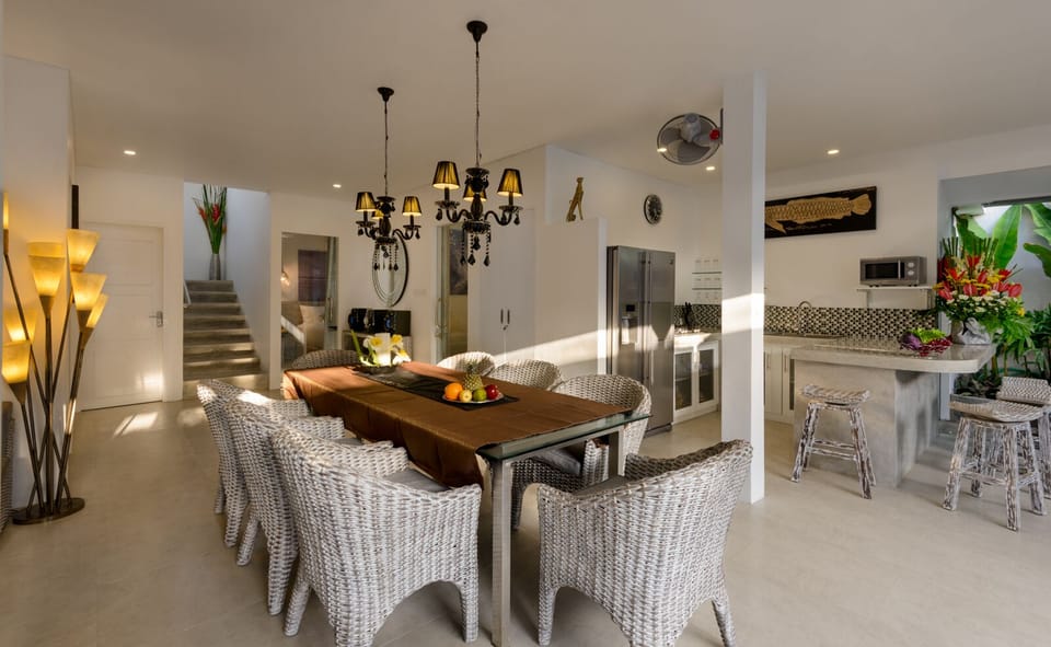 Stunning Modern 4Bedroom Villa,Seminyak"