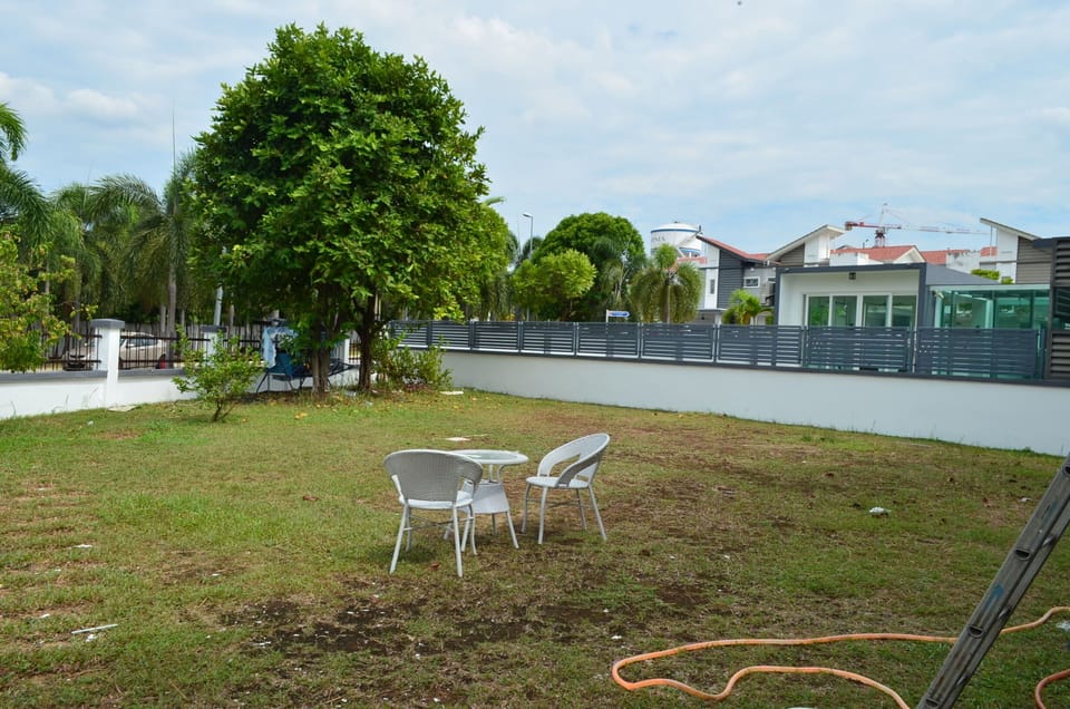 Semi detached house at Puchong