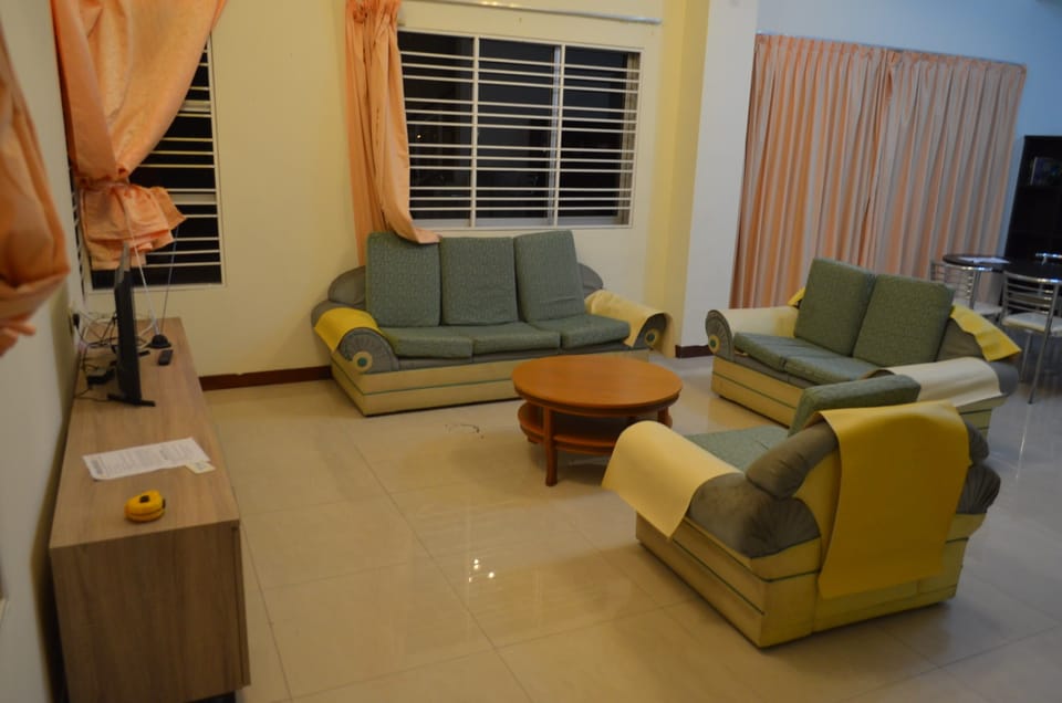 Semi detached house at Puchong