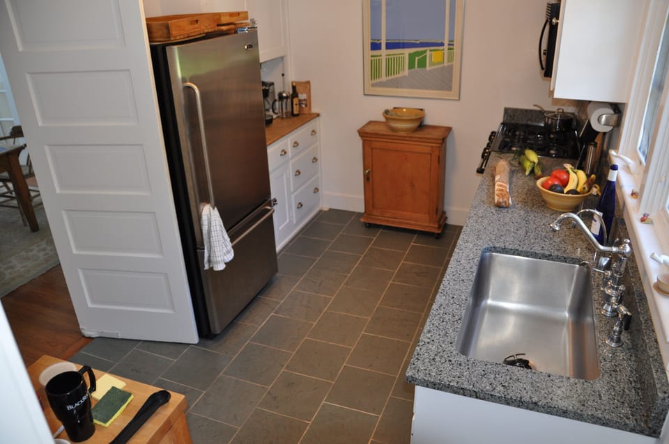 Modern Kitchen.