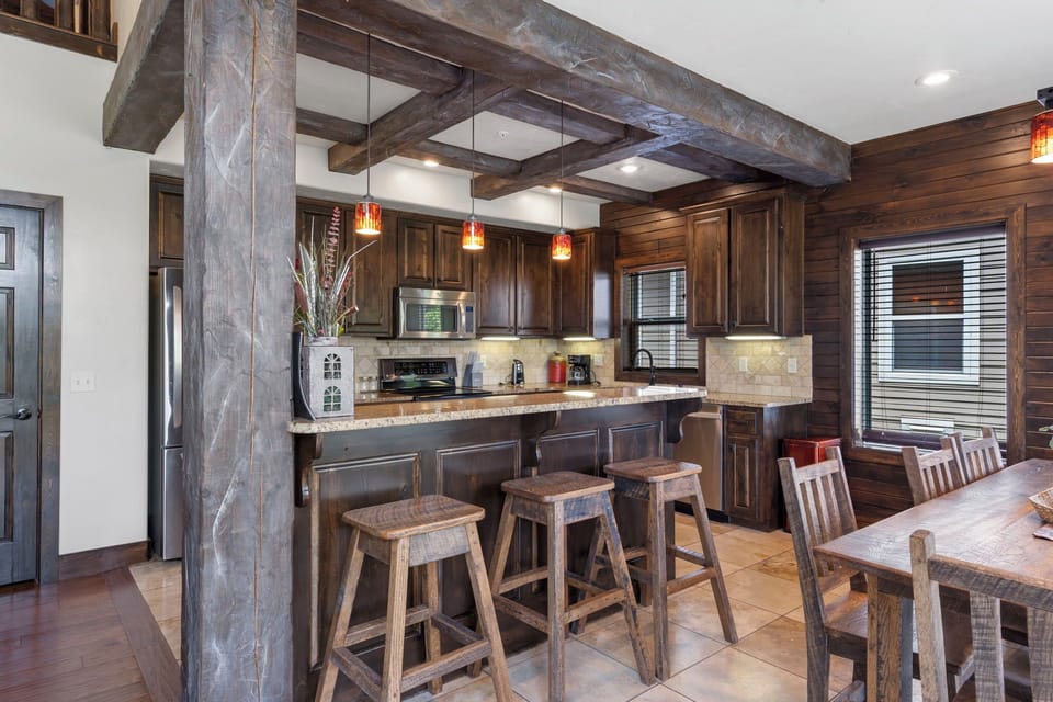 Breakfast bar with seating for 3 more