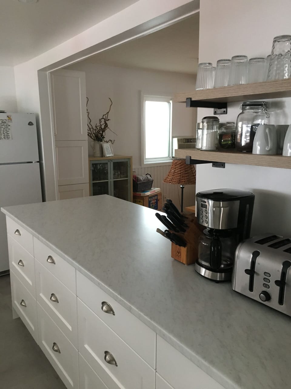 Newly updated kitchen with dishwasher 