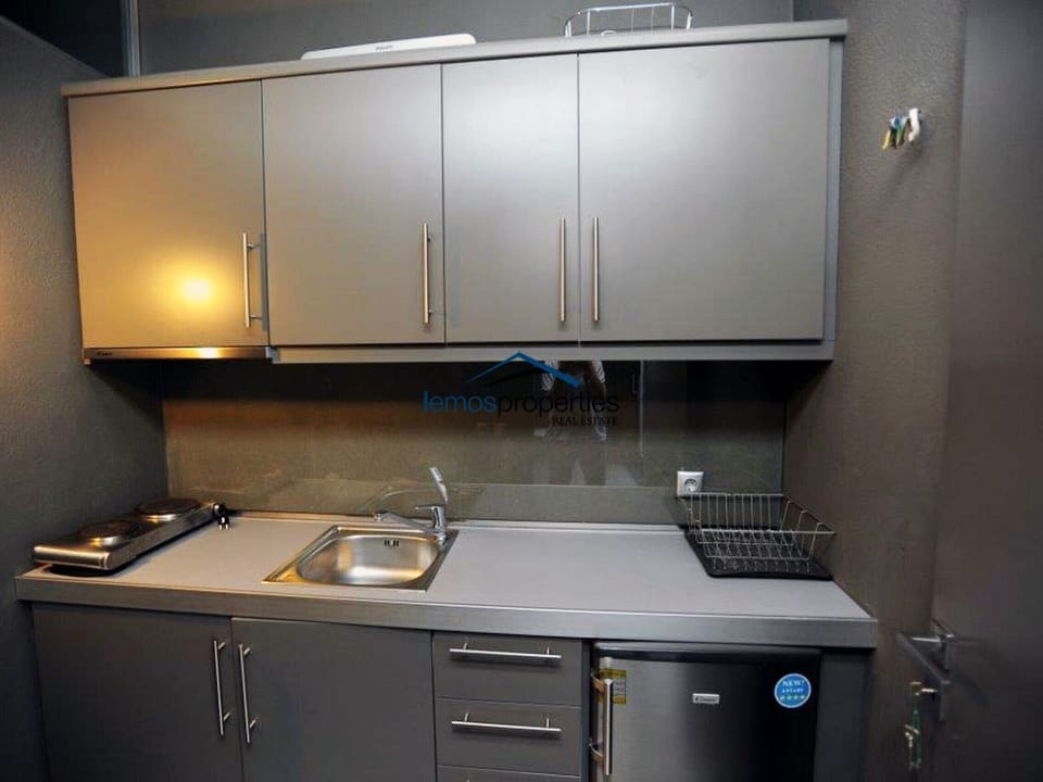 The kitchen of the 2nd guesst house