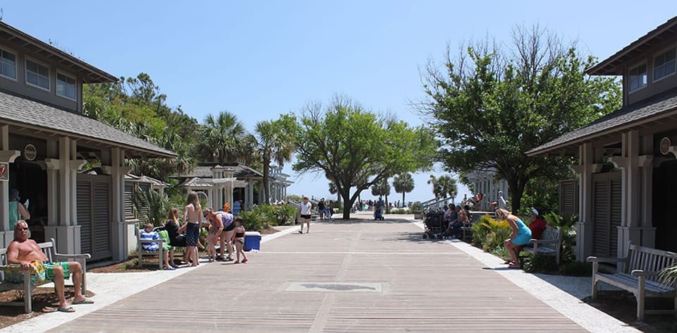 Coligny Beach Park leading to beach