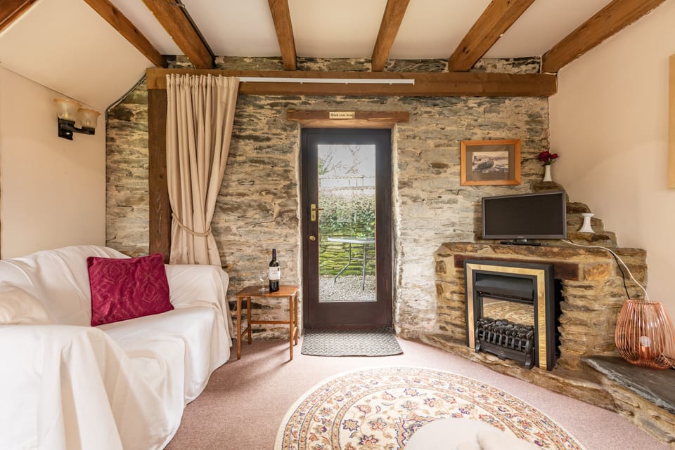 Lounge with door to back garden