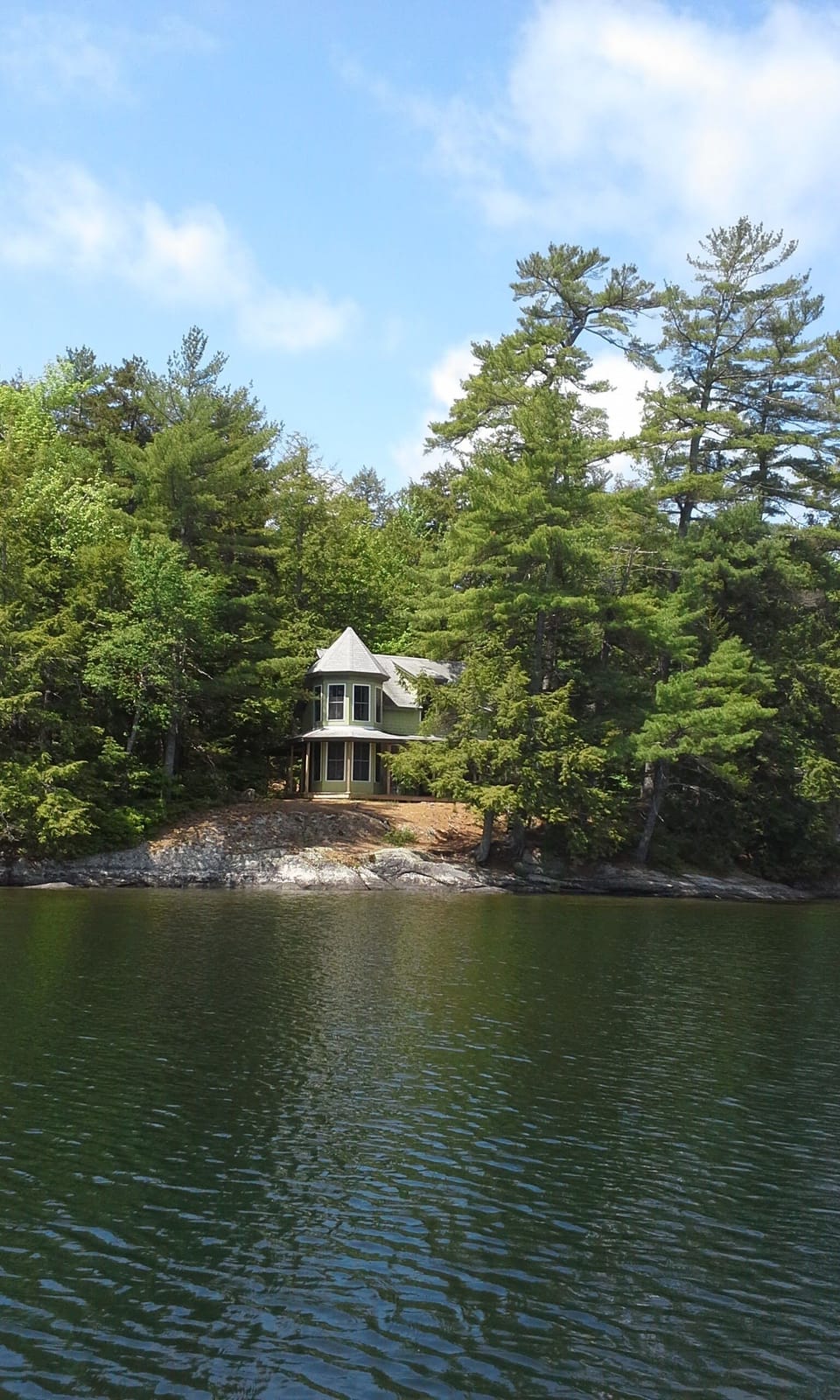 rustic Victorian cottage 