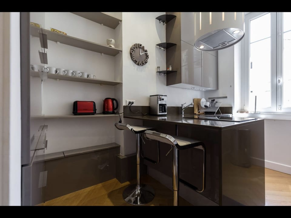 Kitchen fully equipped