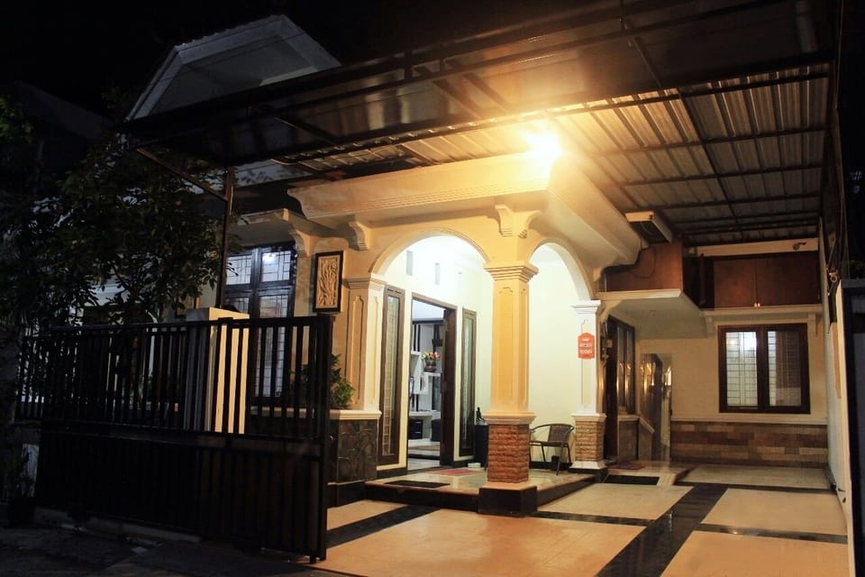 Private & Comfy House, Full Wifi, Malang