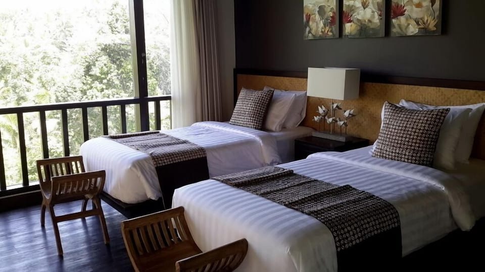 Magnificent 7 Bedroom Villa In Ubud;
