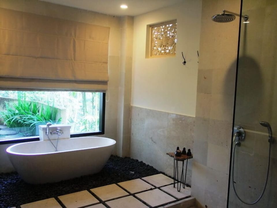 Magnificent 7 Bedroom Villa In Ubud;