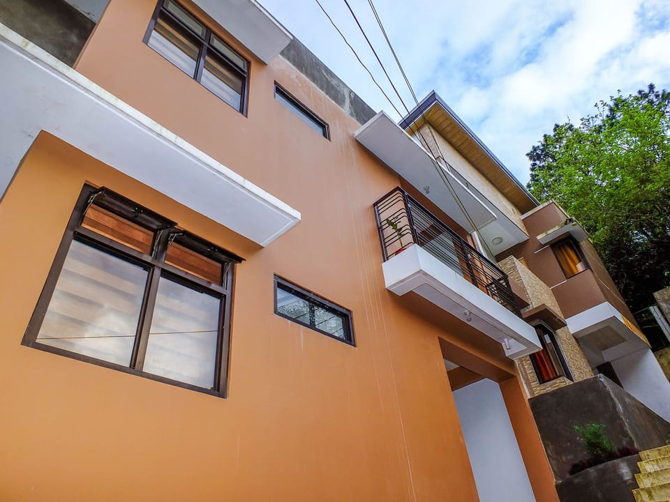 Baguio City 2-Bedroom Apartment