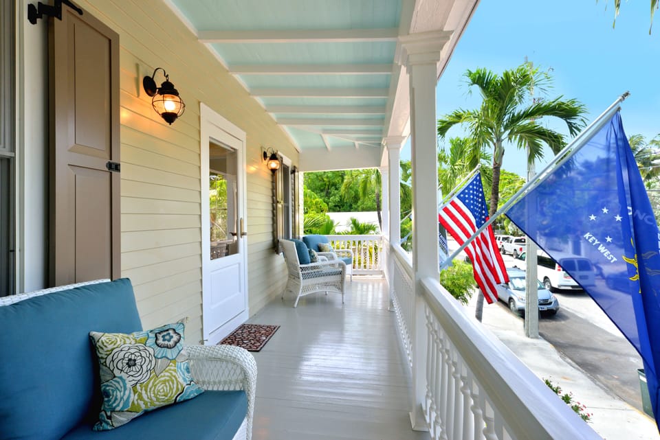 Peaceful second story balcony overlooks historic Elizabeth St.
