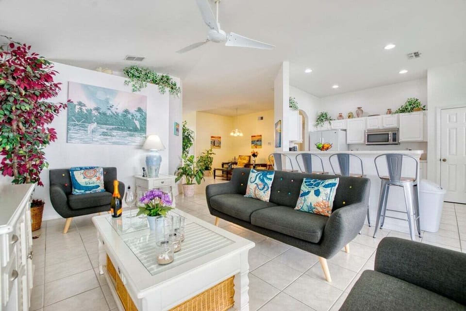 Wischis Florida Home - Beach Pebble