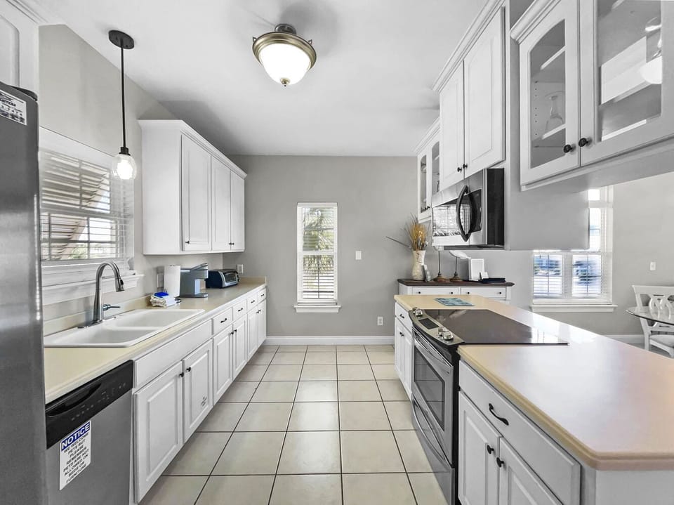 2nd Floor | Kitchen Area