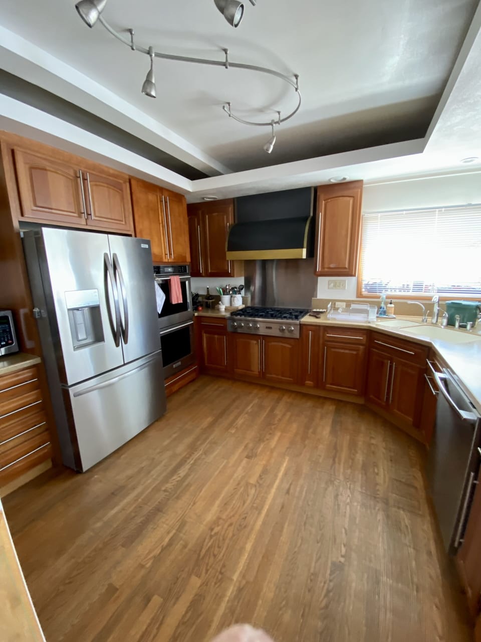Fully equipped kitchen with six burner gas cooktop, Keurig, and lots of extras.