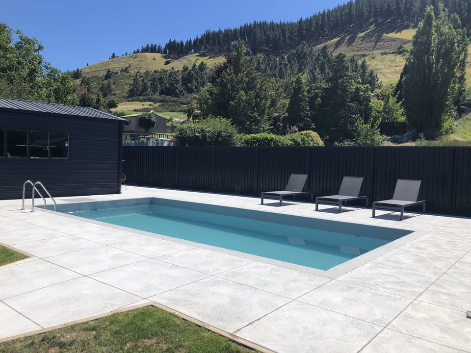 Secure pool area