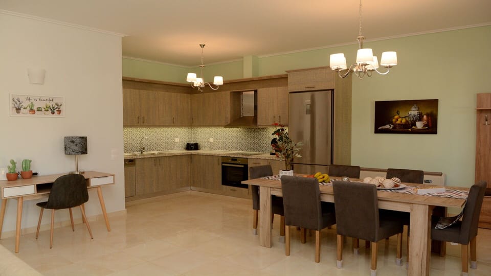 Dinining area- Kitchen