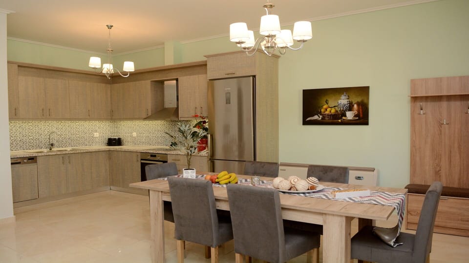 Dininig area-Kitchen