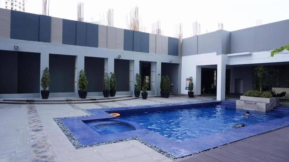 Neat & Classy Studio Unit at Vista Place