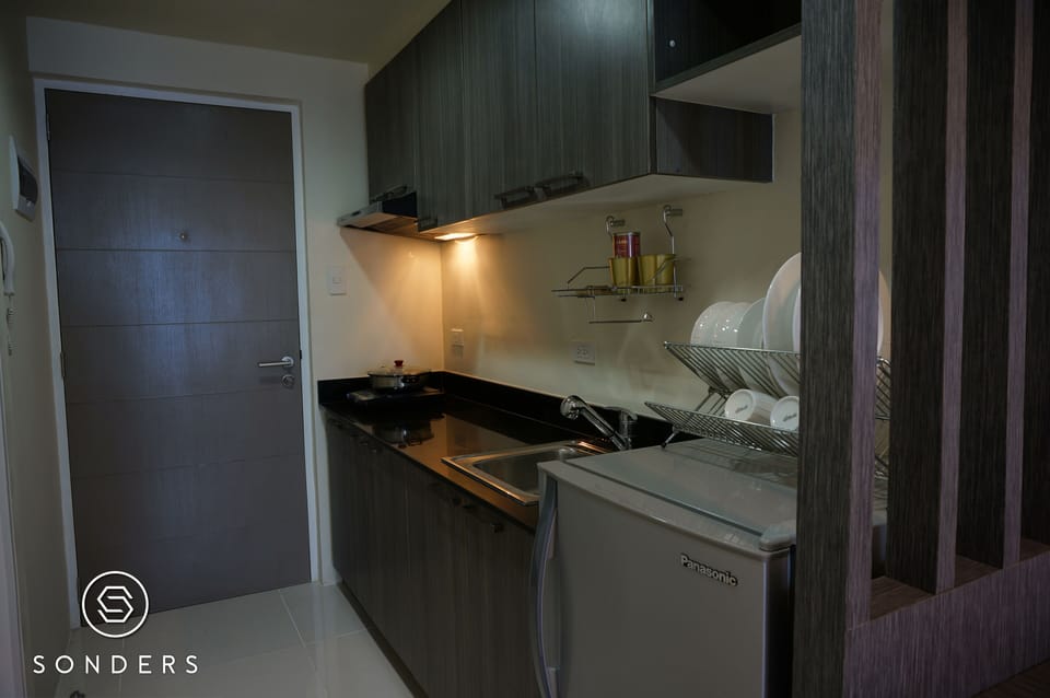 Cozy Studio Unit, The Currency, Ortigas