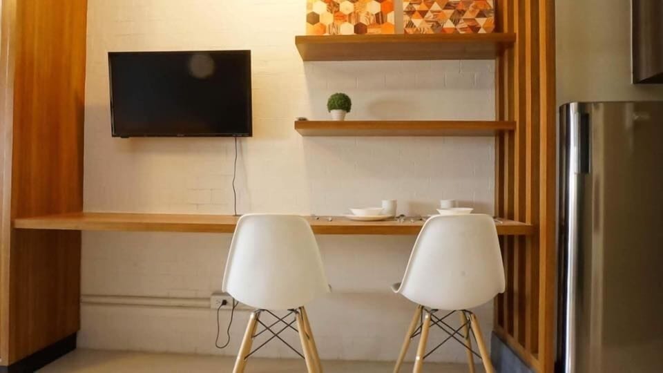 Designer Studio Condo Unit near ABS CBN