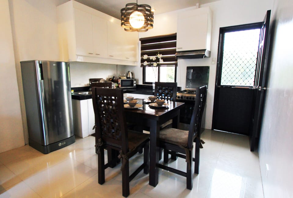 KItchen and dining area