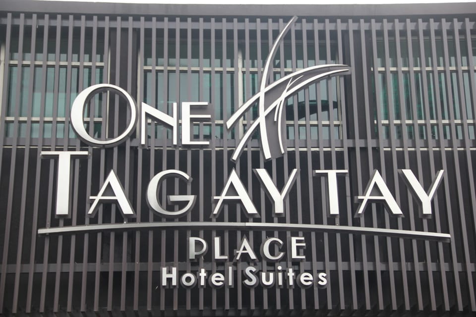 Studio Twin Bed Condotel - Hotel Quality