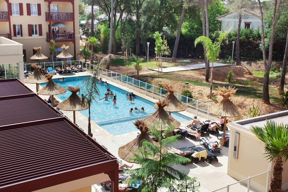Holiday Park Facilities and Services 