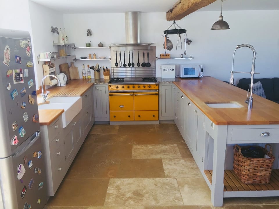 Main kitchen