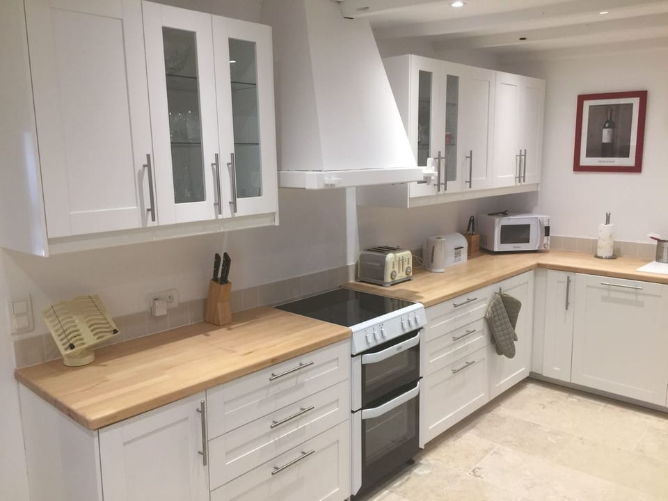 Kitchen 2