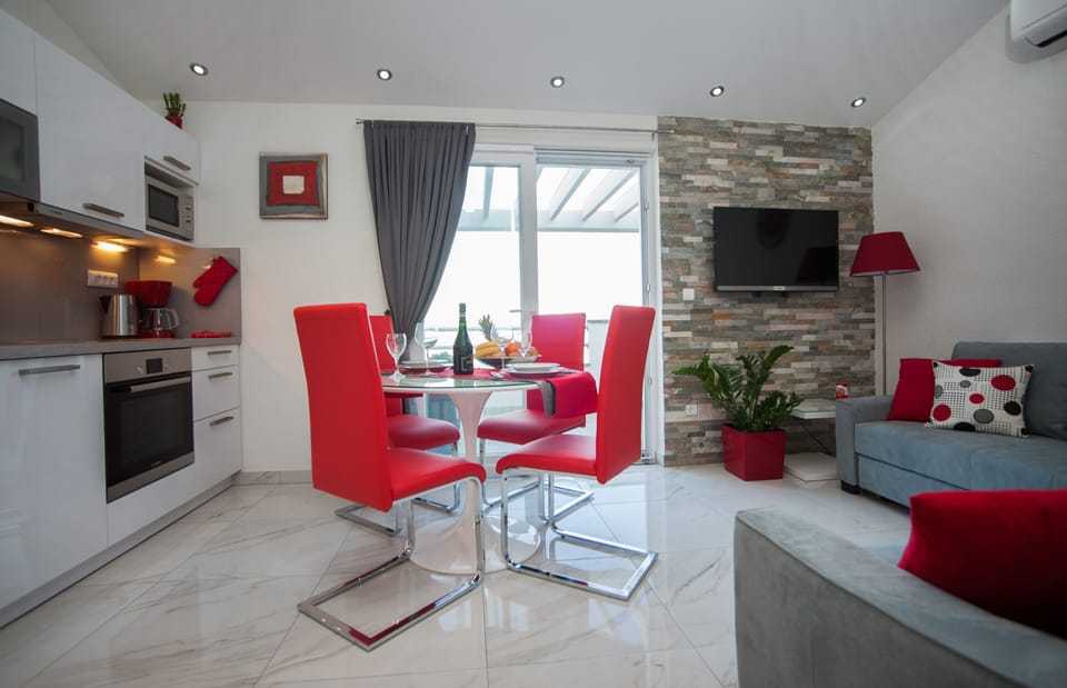Kitchen with dining area