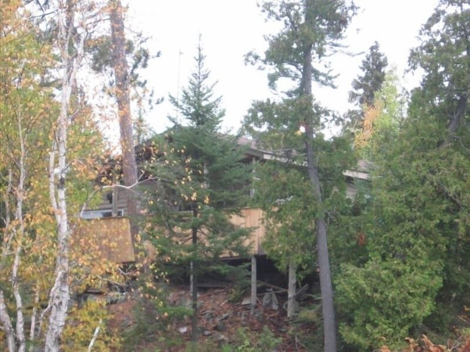 Cottage overlooks the Lake and Back Bay