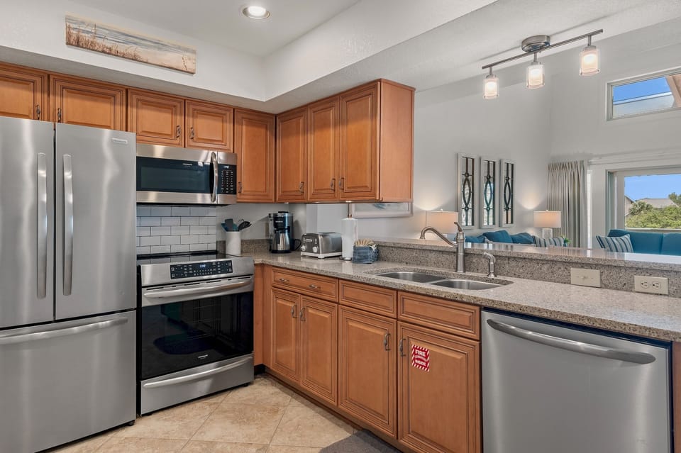 Fully furnished kitchen