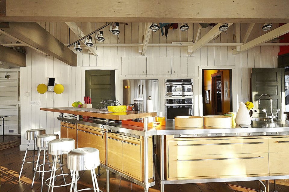 Chef-style kitchen with 4 bar seats—perfect for gatherings and casual dining.