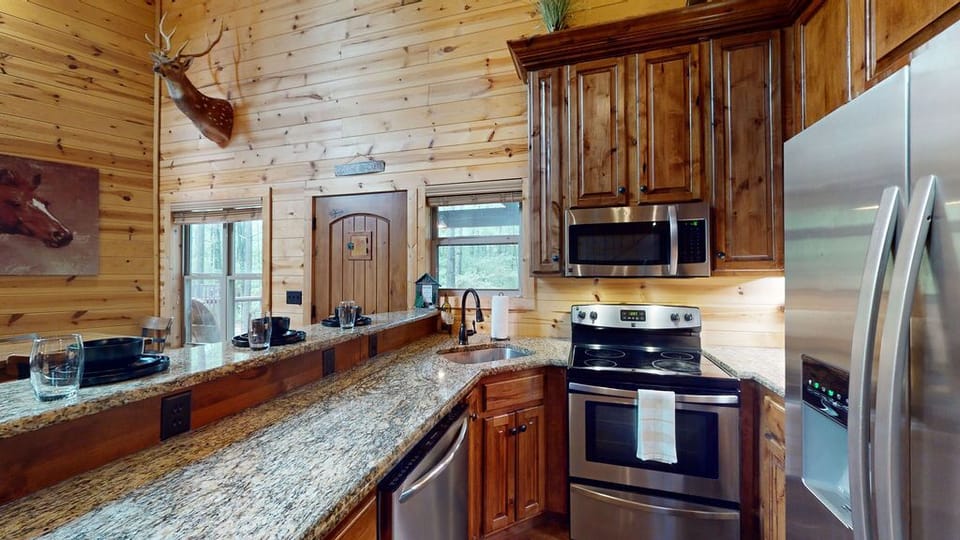 Yellow-Rose-Kitchen(2)