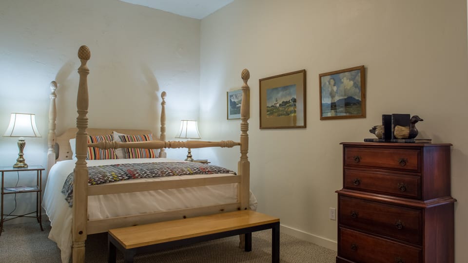Bedroom2
