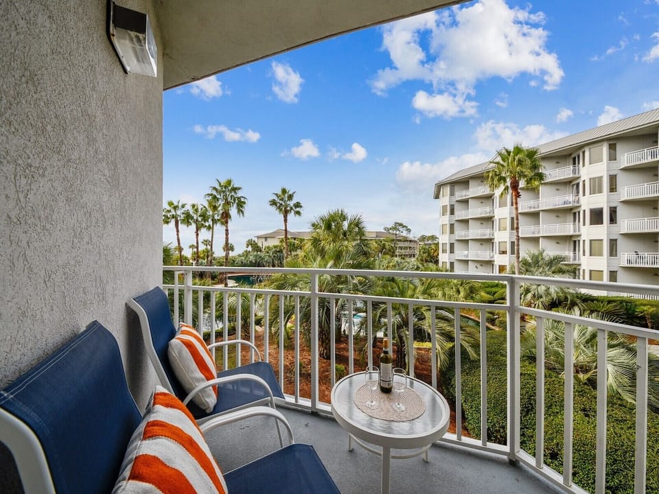 Private 2nd Floor Balcony at 2206 SeaCrest