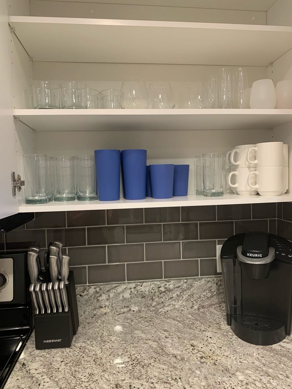 Fully stocked kitchen! 
