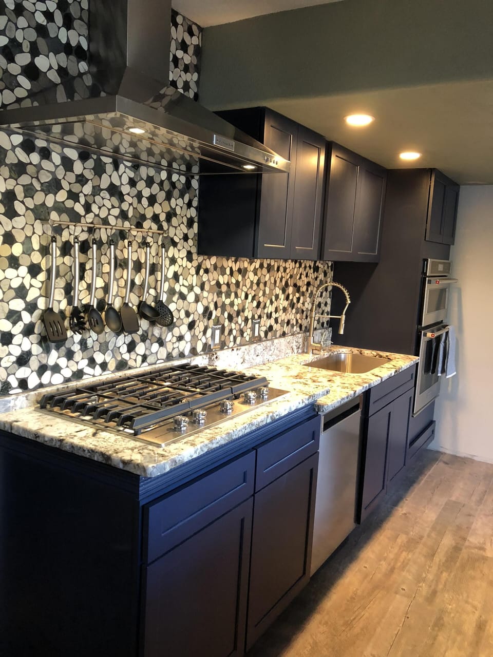 west kitchen wall