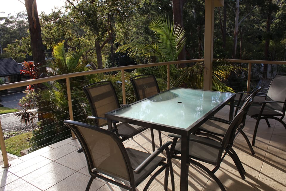 Front verandah 