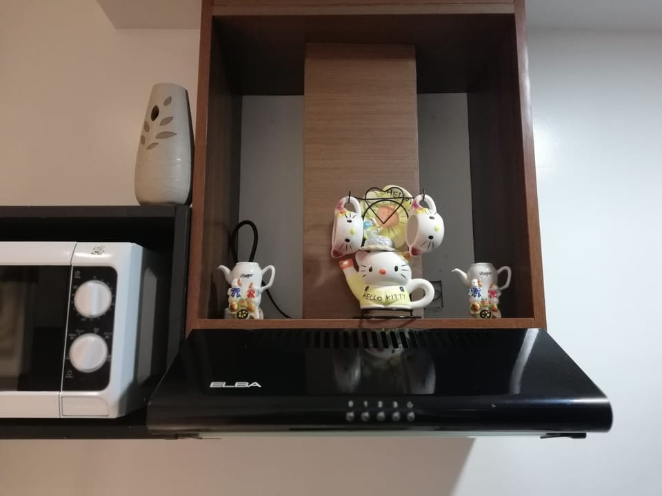 Studio Suite Kitchen