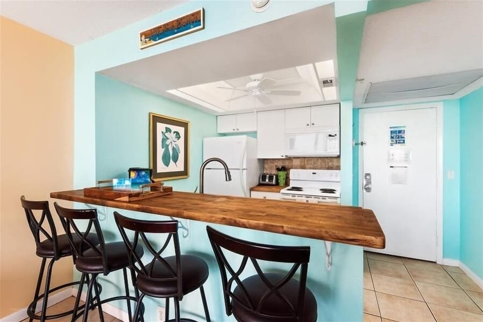 206 Kitchen