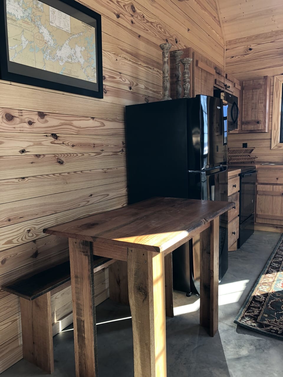 35e93769-b7d3-4dac-affc-e5f1edb52948