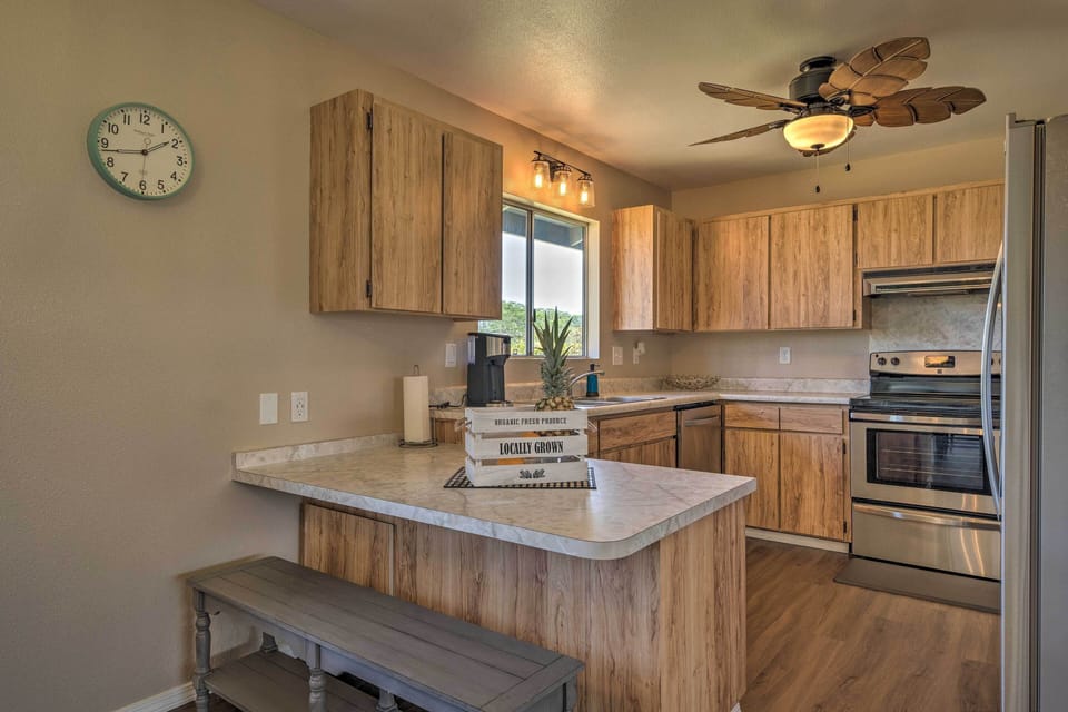Hungry? Prepare an island-inspired meal in the fully equipped kitchen.