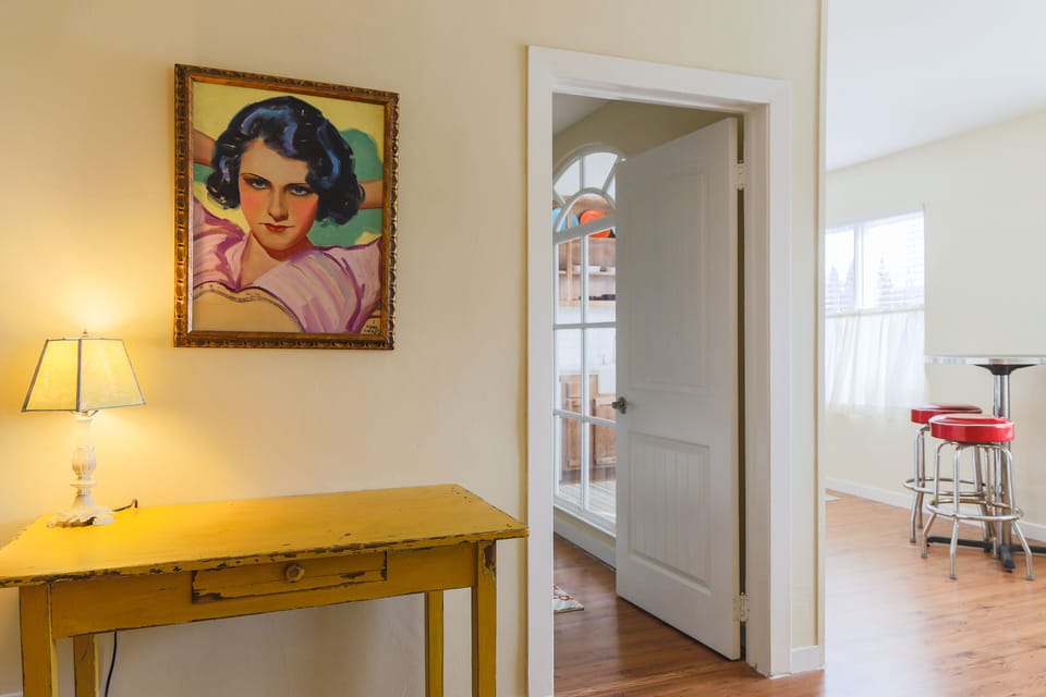 Vintage Hollywood portraits - can you guess this star?