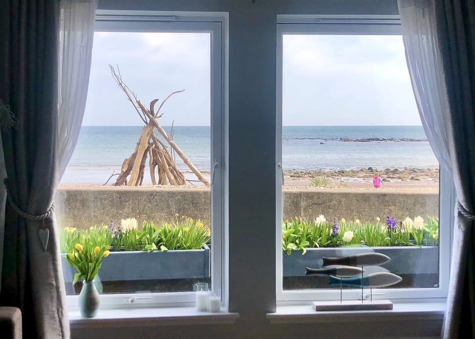 You can spend hours watching the sea from living room - amazing in all weather