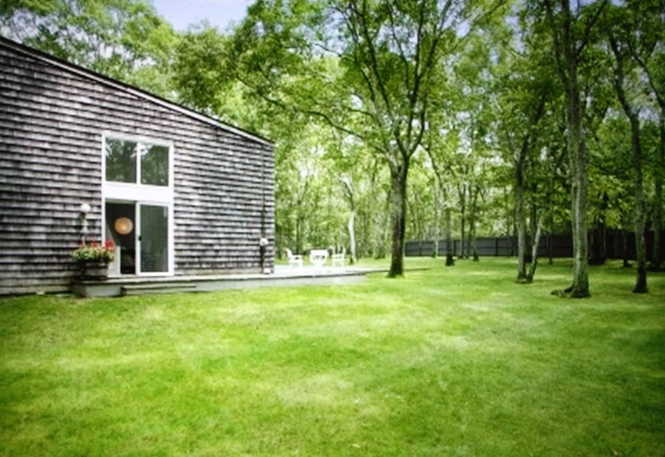 Plenty of room to run around and play or sit back and relax with nature!