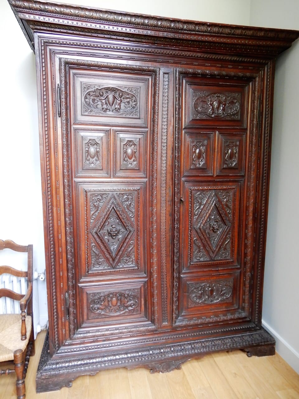 Blue suite 17th century castle cabinet