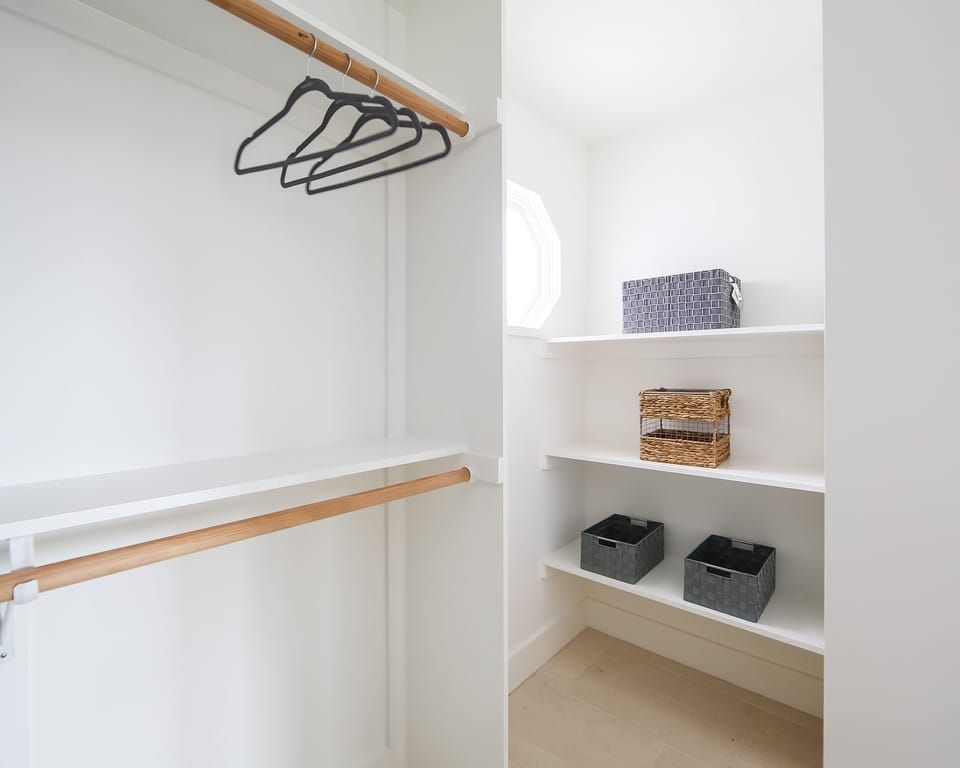 Ample Closet space